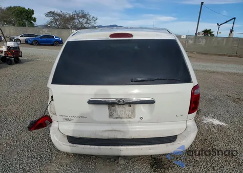 2001 Chrysler Town & Country Lx from USA, damaged, VIN 2C4GP44331R204210